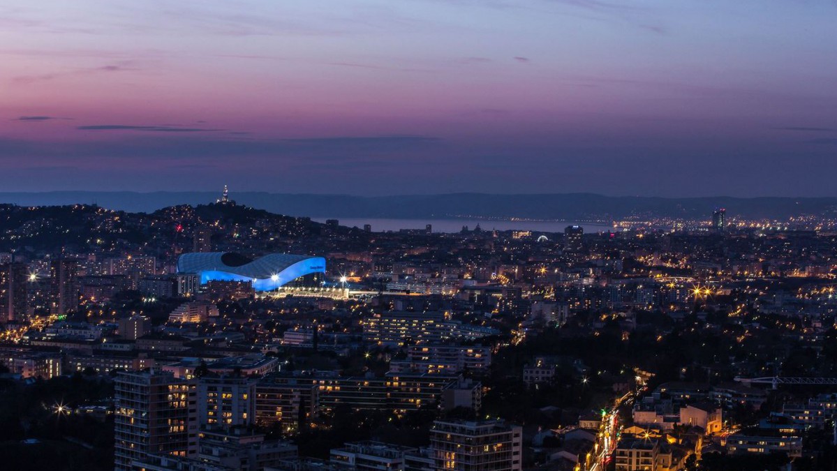 Vue du Stade CEPAC Vélodrome et de Marseille